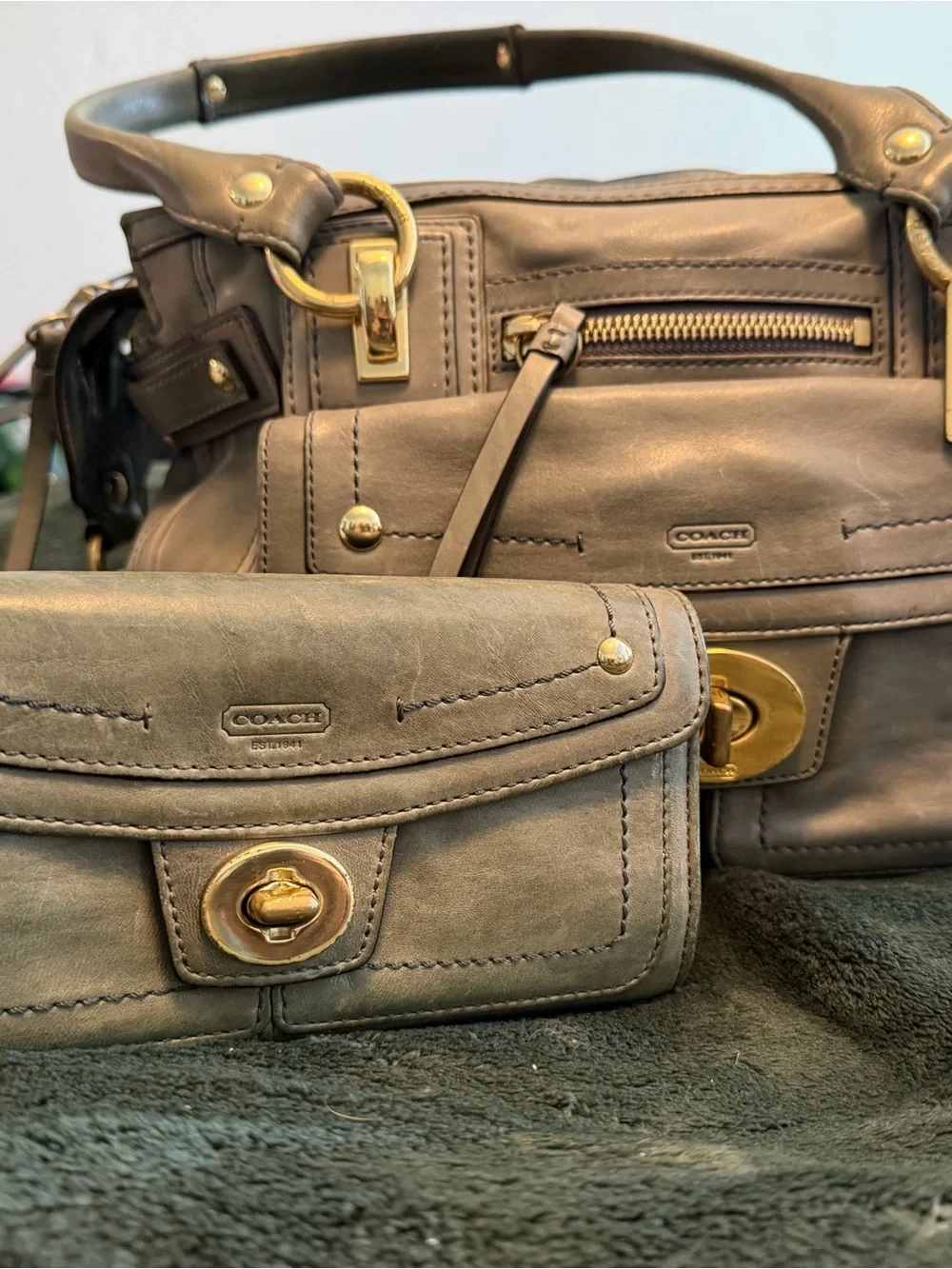 Coach Hamptons Lindsay Satchel style No. 12475 and walllet